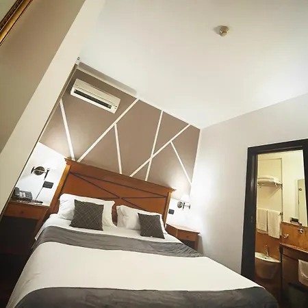 ホテル Florio Opera