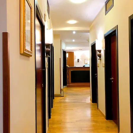 Otel Florio Opera 3*