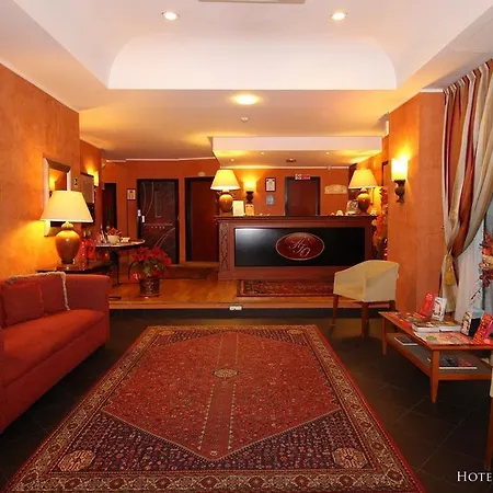 ホテル Florio Opera パレルモ