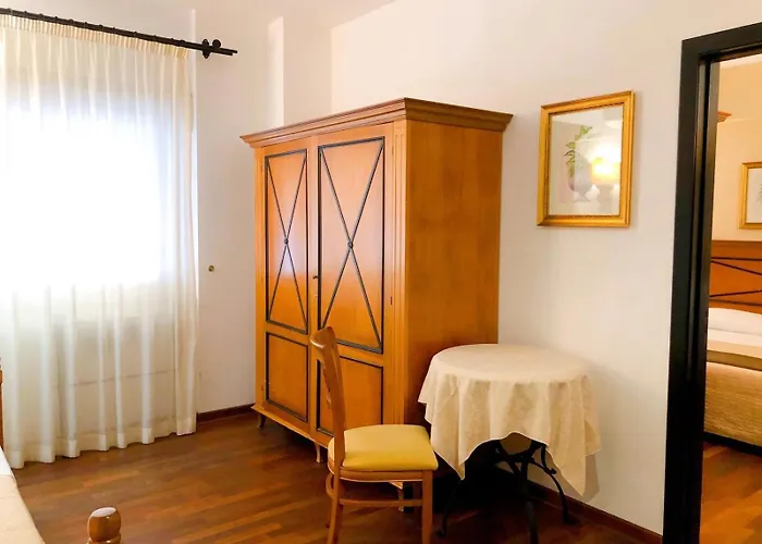 Florio Opera Hotel