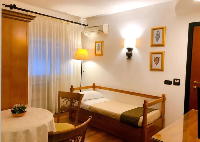 Florio Opera Hotel
