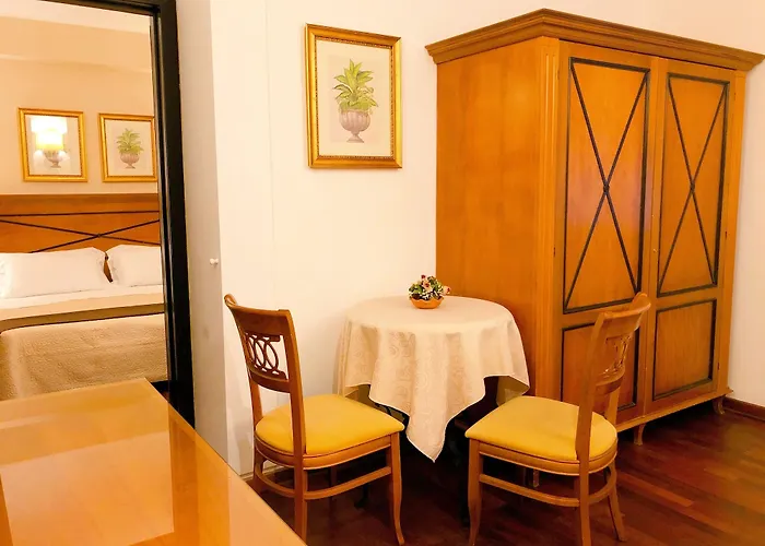 Hotel Florio Opera 3*