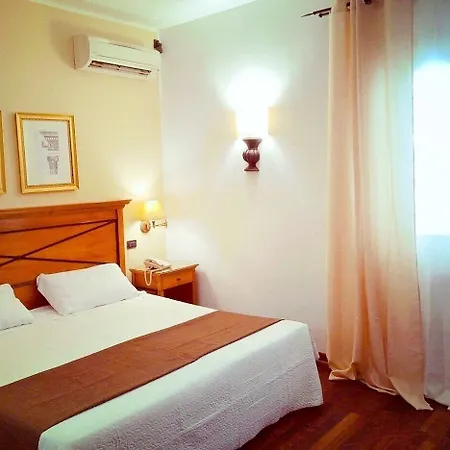 Otel Florio Opera 3*